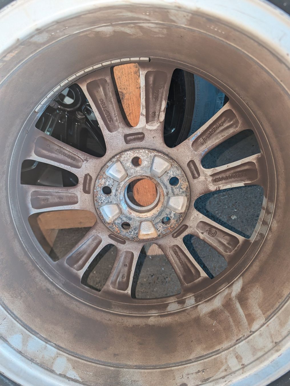 Skoda Pneumatici & Ruote complete: Skoda 17" Räder – Usato da Aarberg venduto da KreuzFahrzeugcenter 6