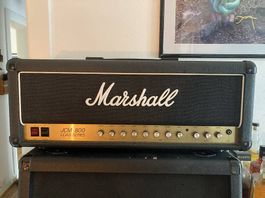 Marshall JCM 800 inkl. Flightcase und Footswitch
