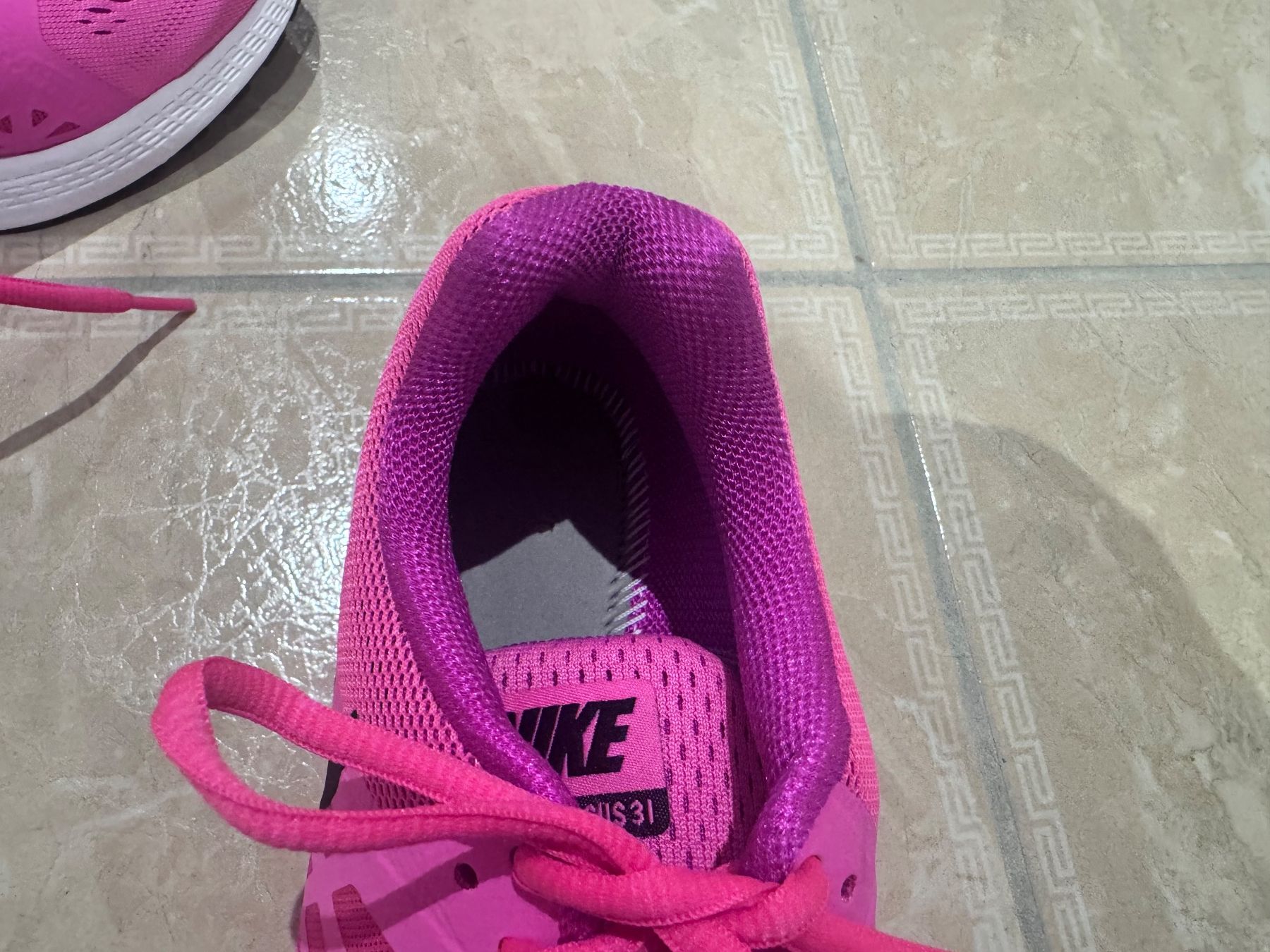 Nike Scarpe da donna: Nike NWT Sportschuhe, 41 – Usato da Klingnau venduto da Markus14 4