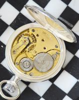 Omega Silber Taschenuhr 0.800 – Grand Prix Paris 1900 läuft