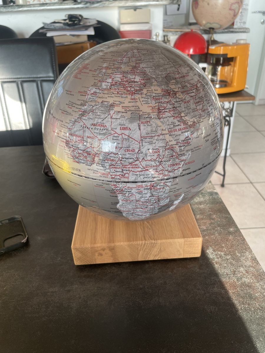 Autres décorations & accessoires: Globe Terrestre Magnétique Emform – D'occasion à Vallamand par Bricbracbroc82 3