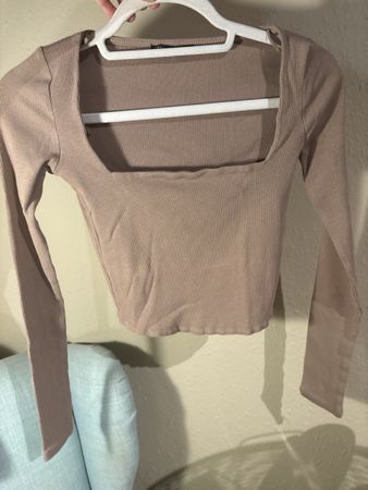 Top ZARA manches longues taille S neuf