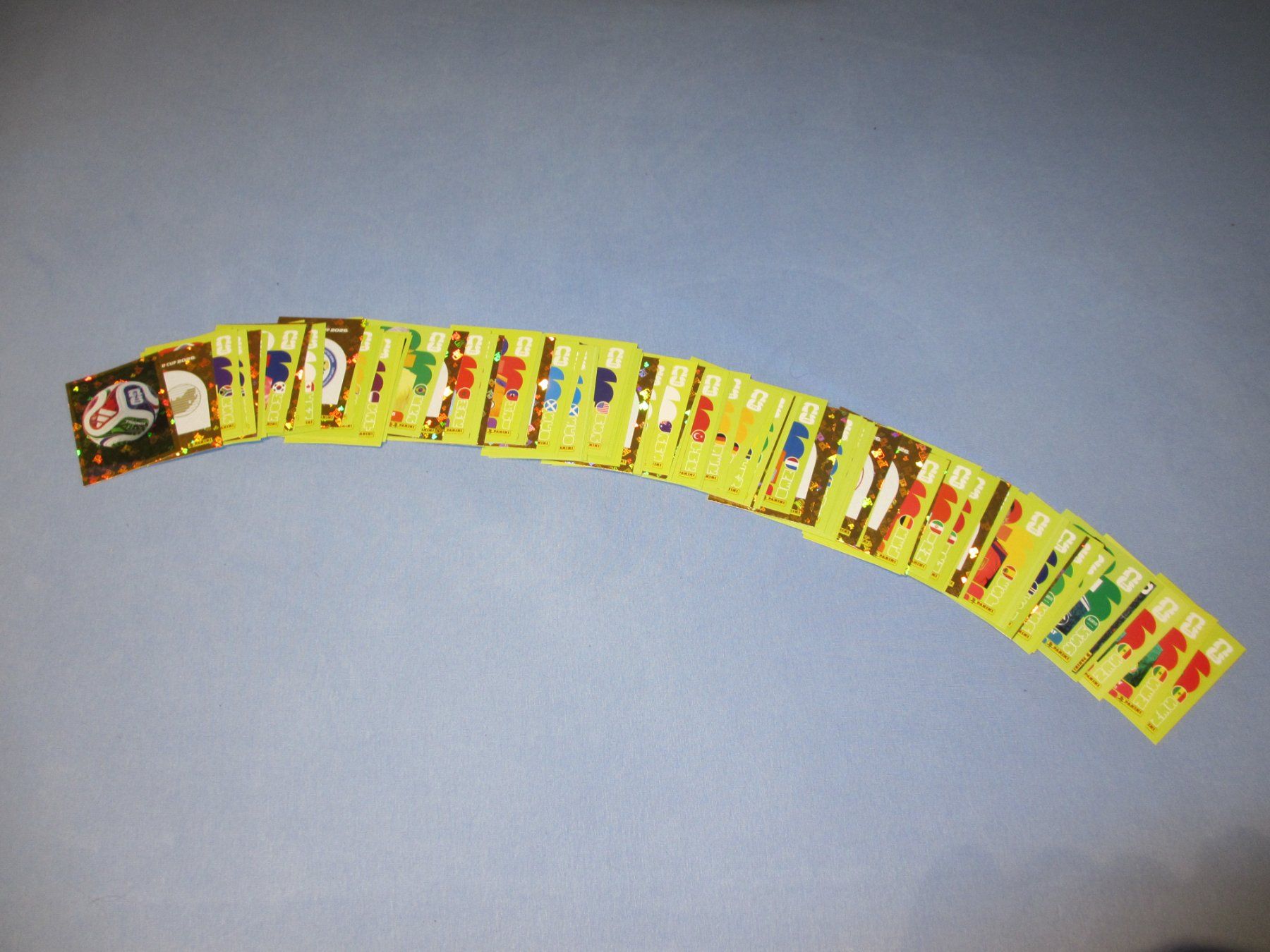 Panini Cartes à collectionner: FIFA World Cup 2026  100  Sticker – Neuf (Voir description) à Sargans par Mony34