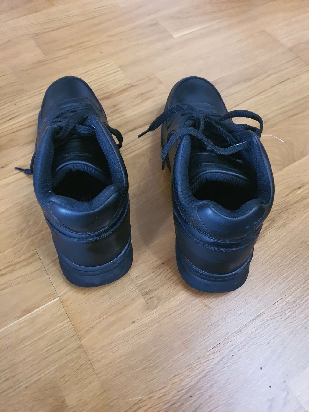 Herrenschuhe: Laufschuhe  Neue  Nr.45 – Neu (gemäss Beschreibung) aus Mels von ricoshop 2
