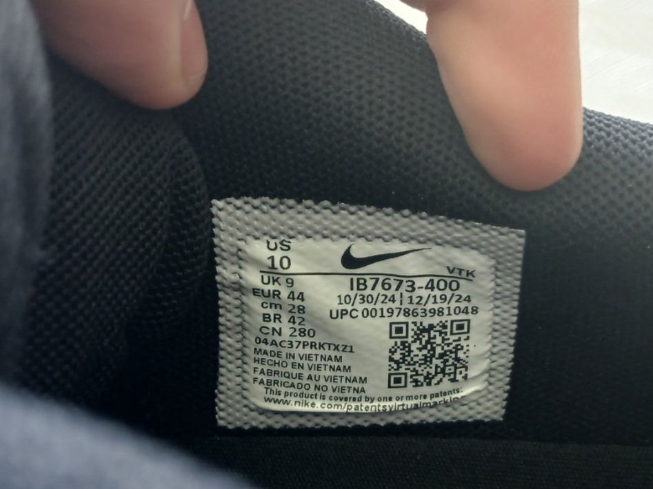 Nike Scarpe da uomo: NIKE Air Max Dn – Nuovo (secondo la descrizione) da Lausanne 25 venduto da gab_7lwm 1