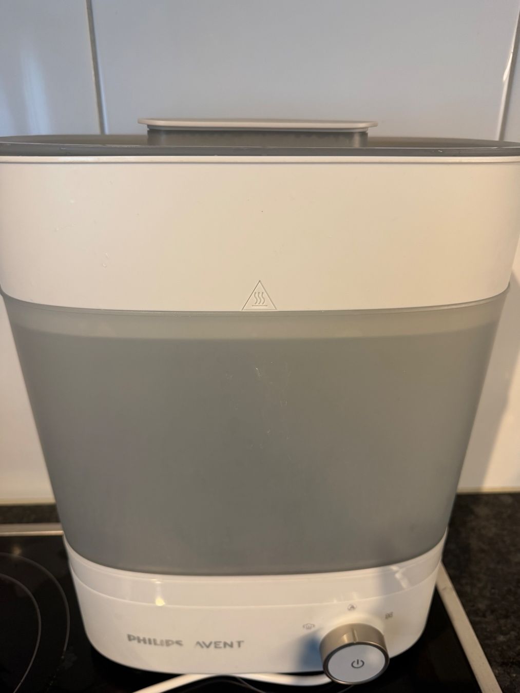 Avent Pasti del neonato: Philips Avent Sterilisator – Usato da Zürich venduto da RBol29