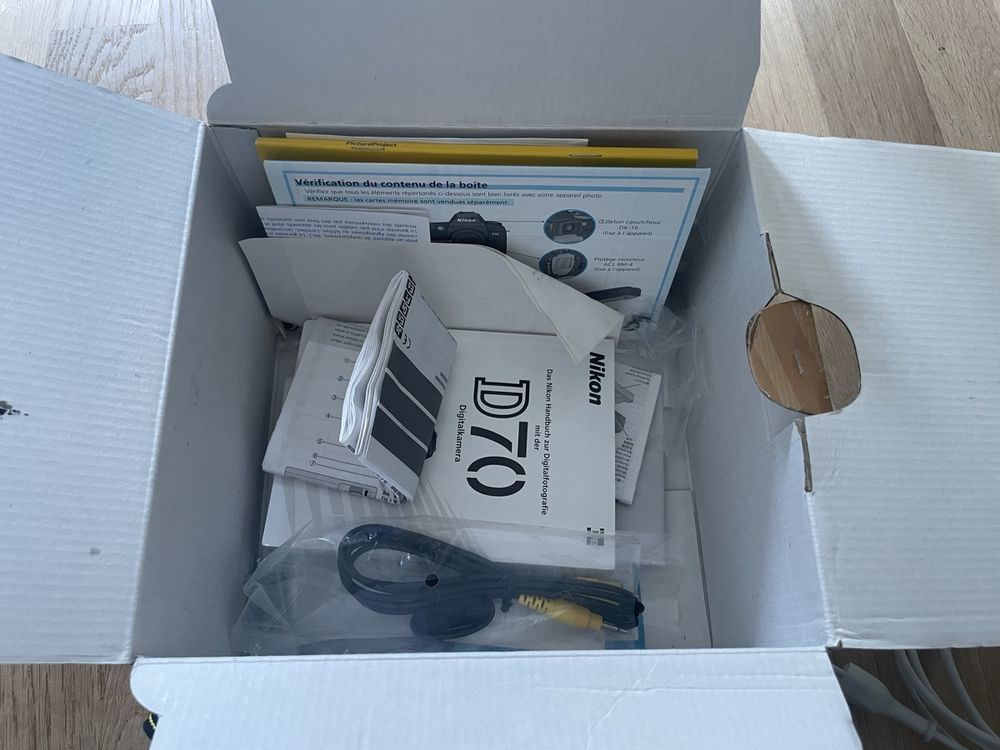 Nikon Fotocamera: Nikon D70 Digitalkamera, super Zustand – Usato da Dällikon venduto da Marcofloro 5