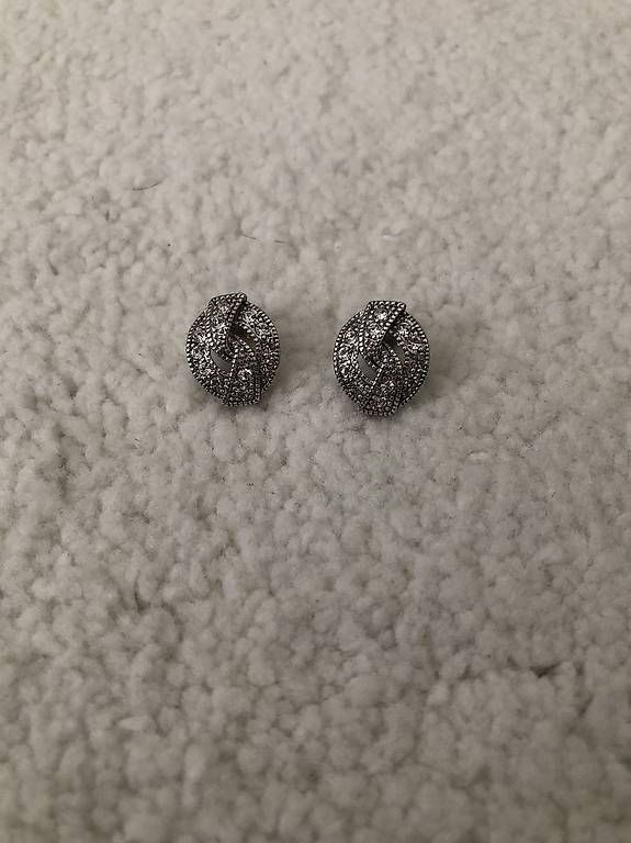 Boucles d'oreille: Ohrstecker – D'occasion à Aarburg par Noemi.H