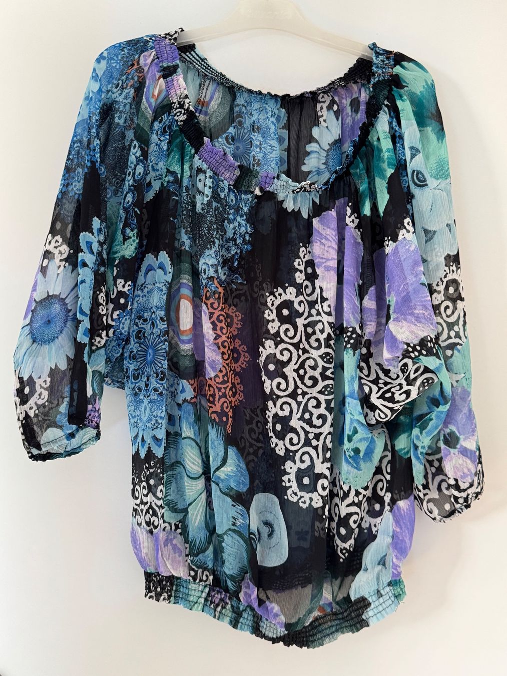 Camicette: Sommerliche Bluse mit Blumenmuster – Usato da Urdorf venduto da roses202