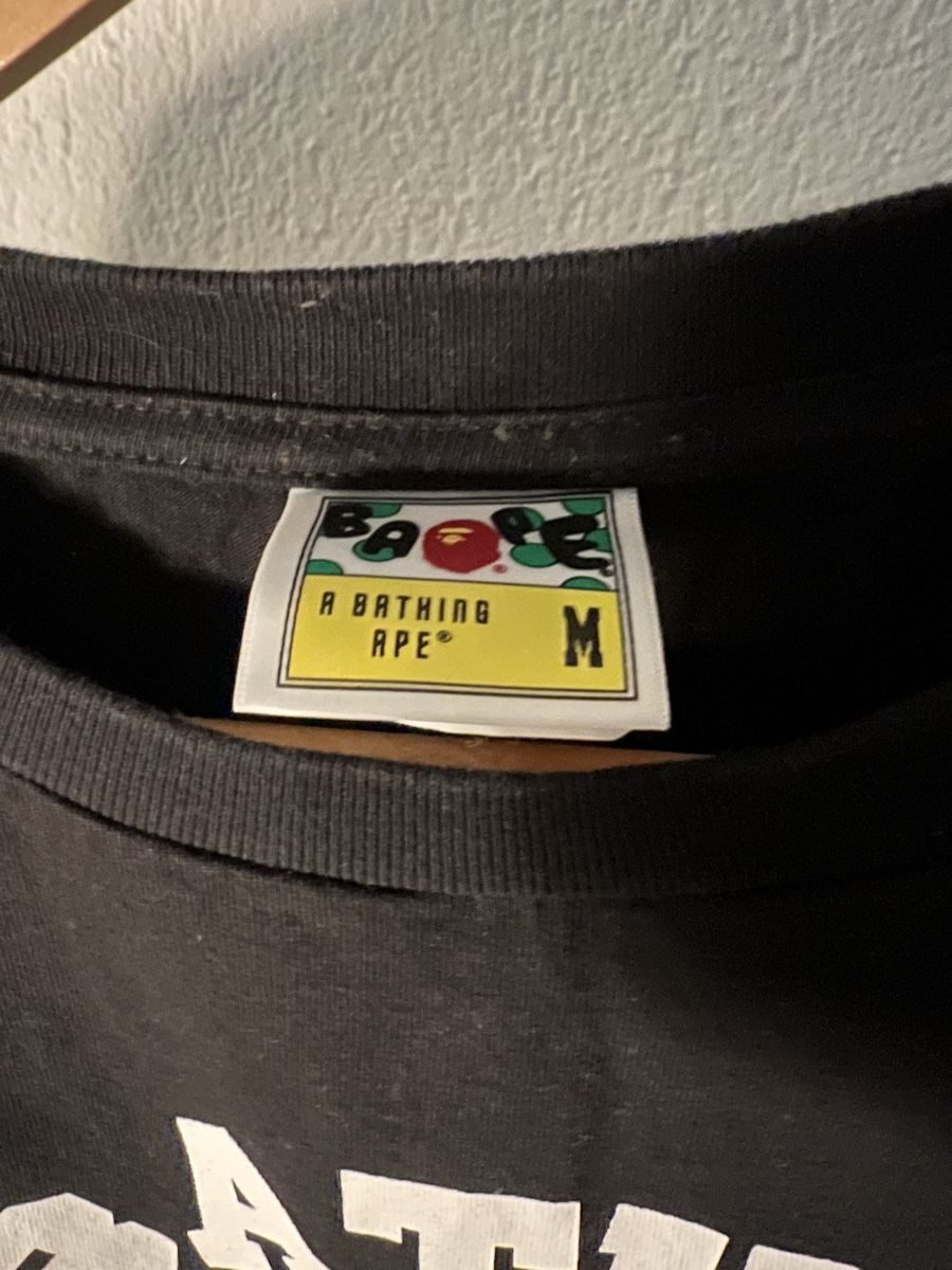 Bape T-shirts: Bape T-Shirt – D'occasion à Thun par Lololori 1