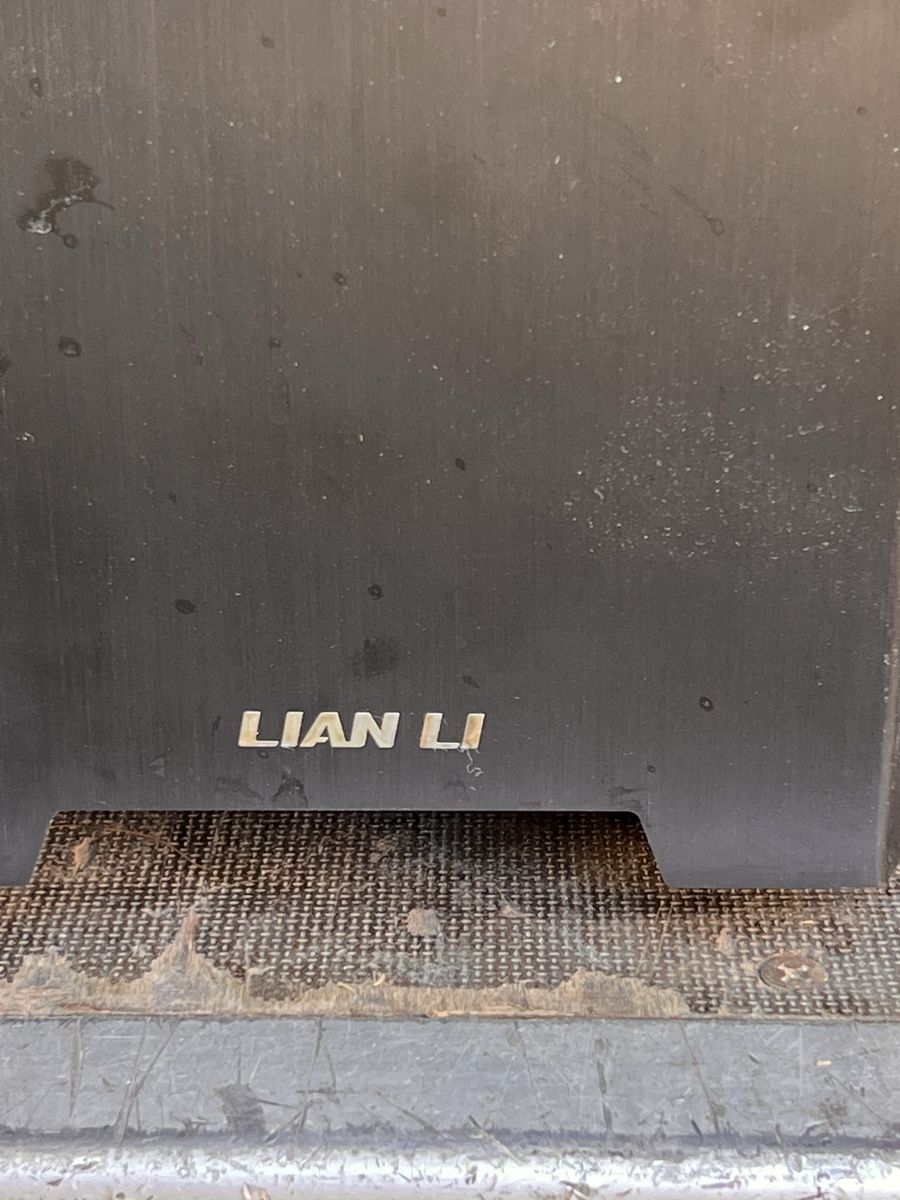 Lian Li Custodie: Lian Li ,Mini-ITX Gehaeuse (116) – Usato da Glattfelden venduto da maa_qcj8 1