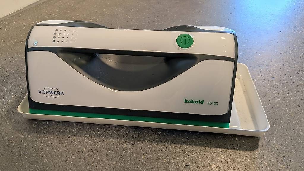 Vorwerk Sonstiges für Haushalt & Wohnen: Kobold VG100+ Flächenreiniger – Gebraucht aus Uetikon am See von svs_6dqt 2