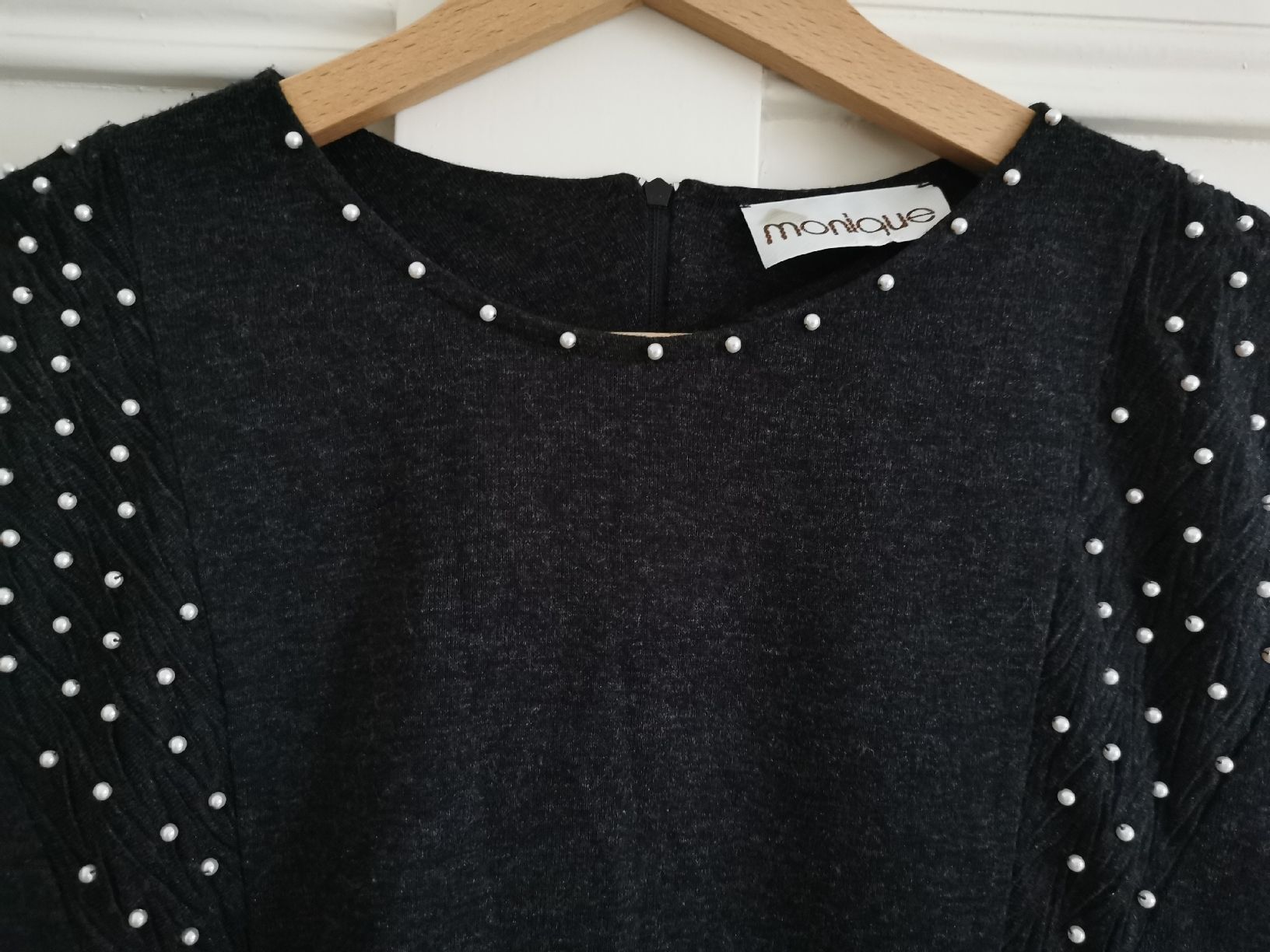 Maglioni & Felpe: dunkler Vintage Pulli mit aufgenähten Perlen,"Monique" Gr. S – Usato da Zürich venduto da Hibiskus3 1