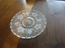 Vintage - Plat à gâteau en verre taillé