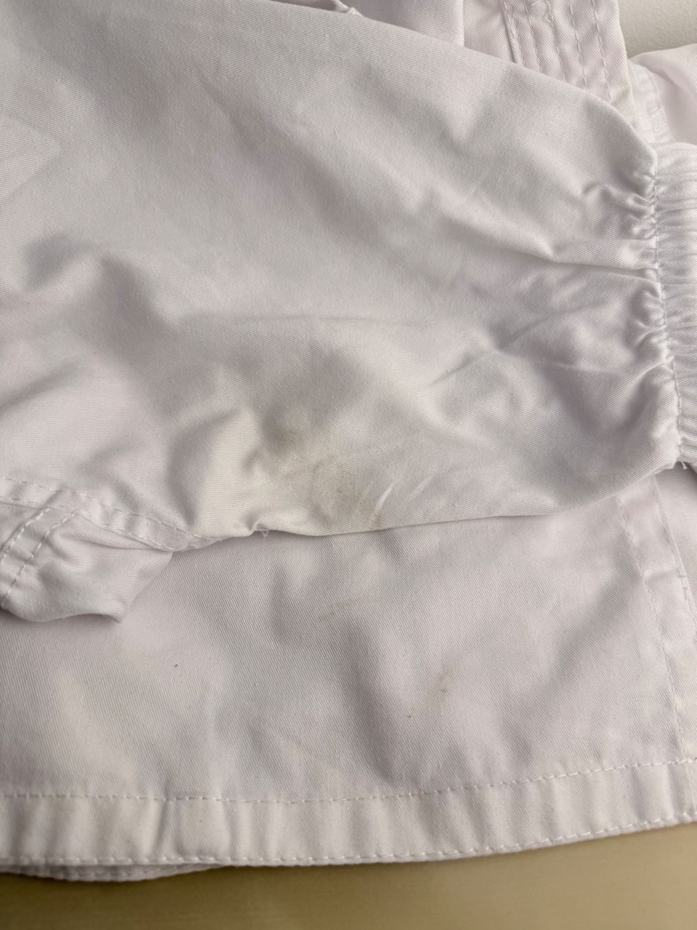 Decathlon Completi: Karate Gi/Anzug 110cm von Decathlon – Usato da Baden venduto da JellyMonster 1