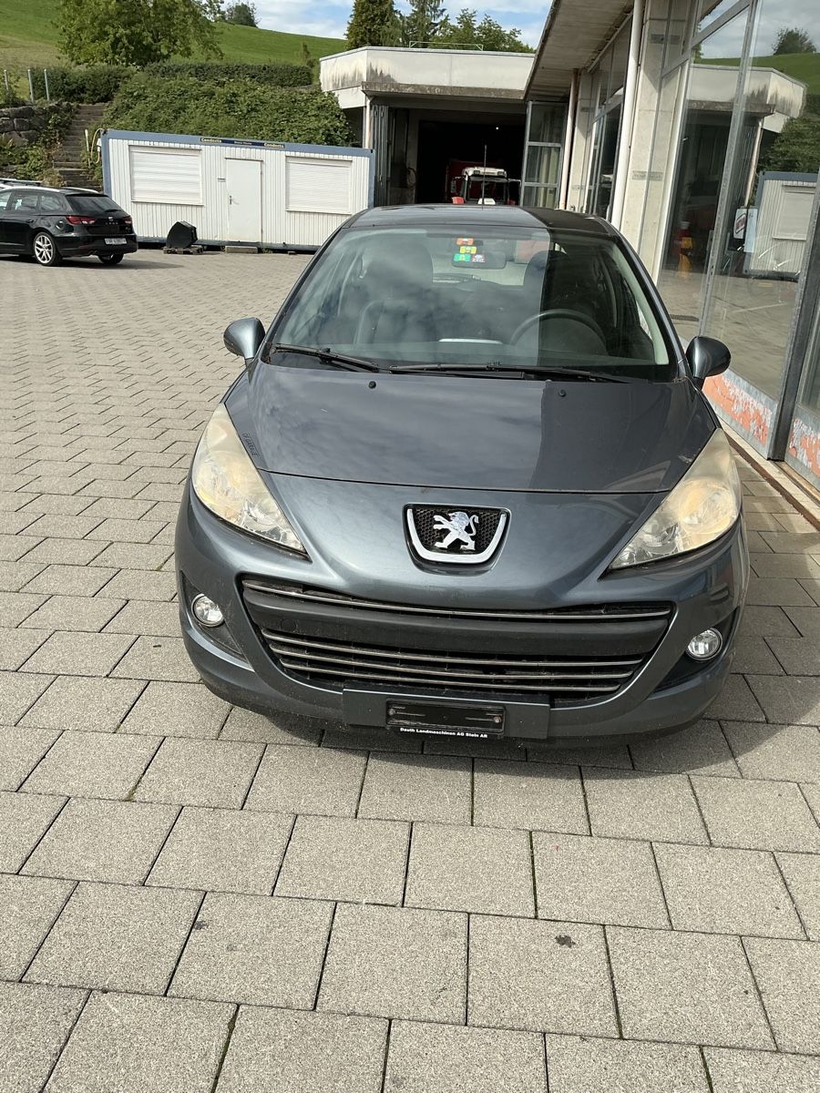 Peugeot Autos: Peugeot 207 – Gebraucht aus Stein AR von aut_fx2l