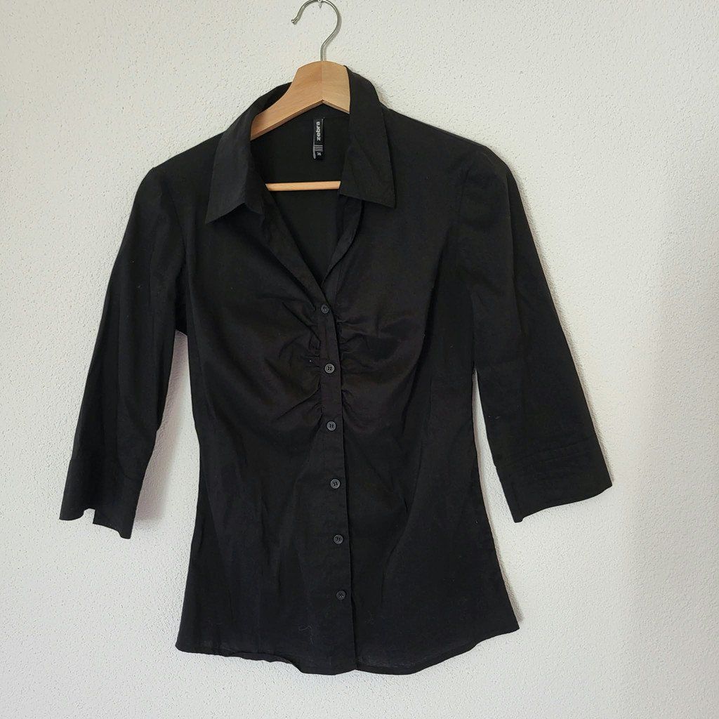 Zebra Camicette: Bluse schwarz Zebra Gr. 36 – Usato da Au SG venduto da SElena89
