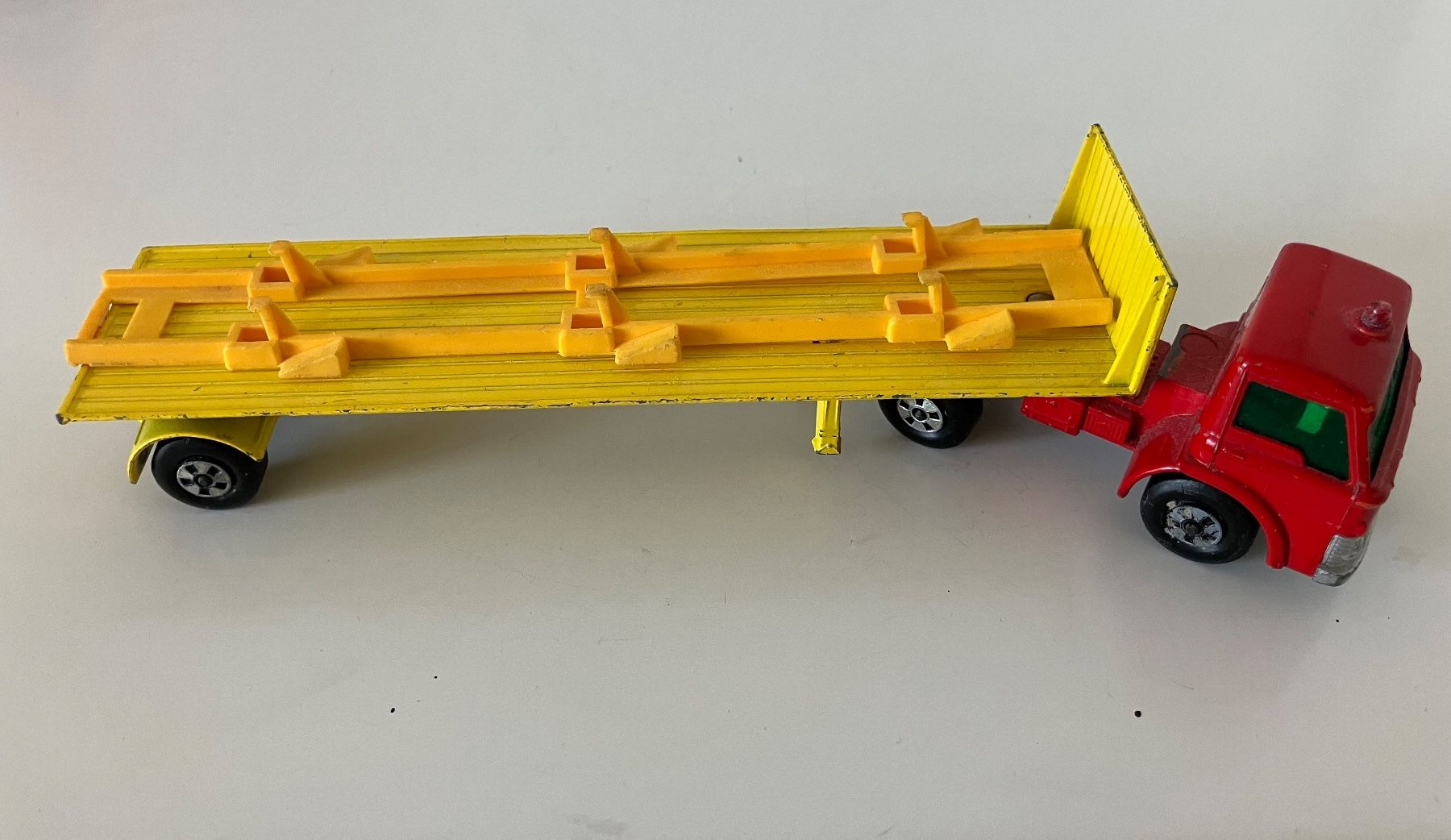 Matchbox Modellini d'auto: Matchbox Super Kings K-20 Renntransporter – Usato da Zürich venduto da Kue_Zuerich 5