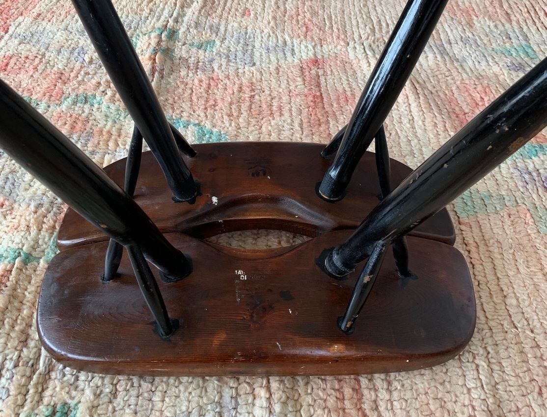 Stühle: Ilmari Tapiovaara Pirkka stool – Gebraucht aus Bern von Zmodern_VIN 7