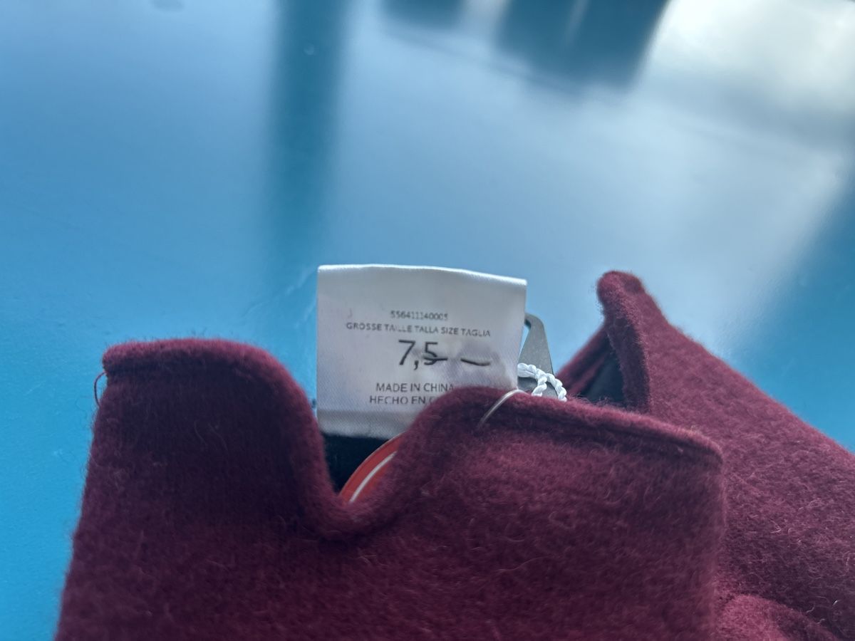 Max Mara Handschuhe & Handstulpen: Elegant and warm Mar Maxa gloves 70% wool – Neu und originalverpackt aus Zürich von nat_k 4