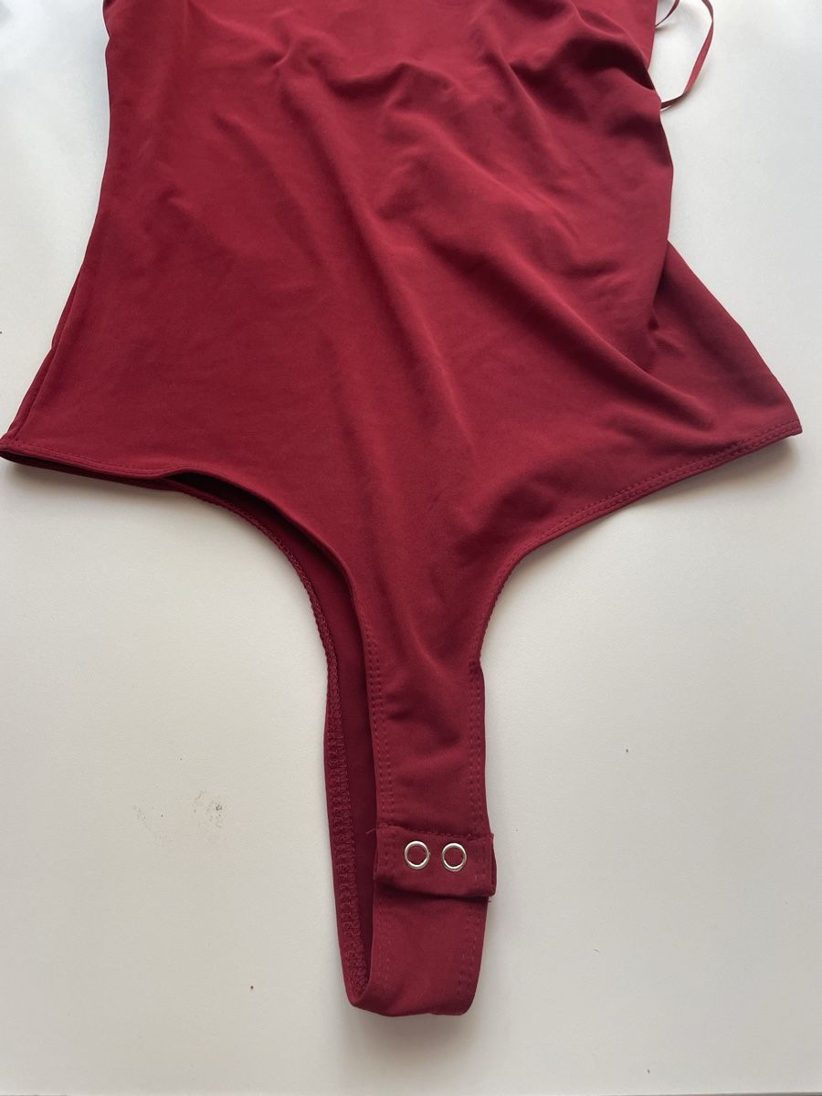 Tops: Body Stradivarius – Neu (gemäss Beschreibung) aus Hägglingen von _Mel4nie_ 1
