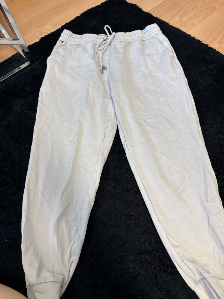 Tommy Hilfiger Pantaloni: Tommy Hilfiger - Stoffhose Grösse S – Usato da Amriswil venduto da ail_nz82 2