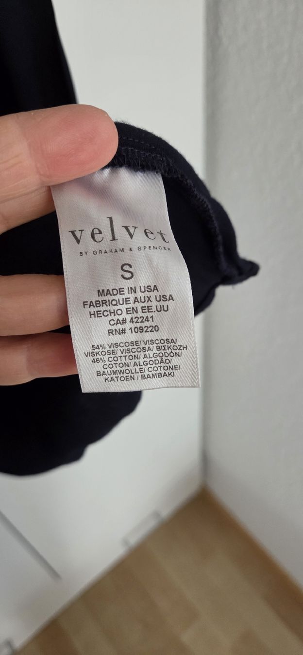 Camicette: Schicke Velvet Bluse, Grösse S – Usato da Hellbühl venduto da Veci02 3