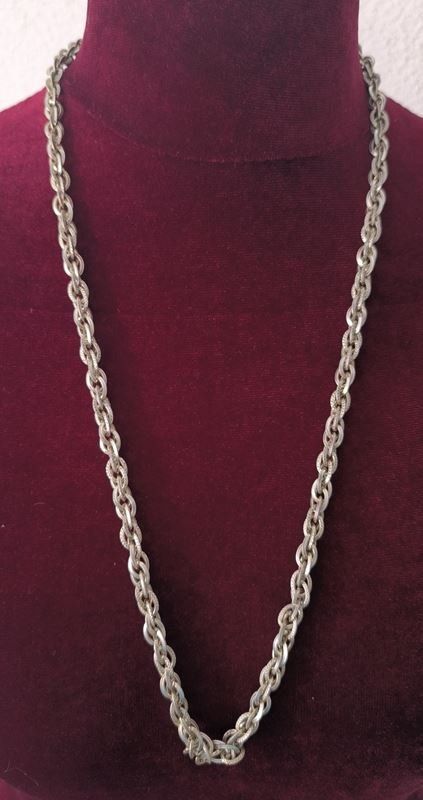 Catenine: schicke Aluminium Halskette – Usato da Rüti ZH venduto da Restwert_Rueti_ZH