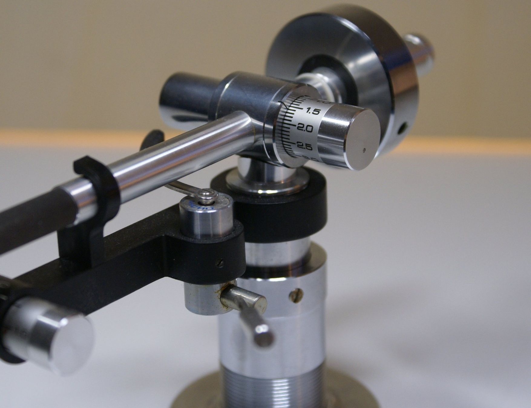 Giradischi: Micro Seiki CF1 Carbon Tonarm – Usato da Maegenwil venduto da Madfinc 2