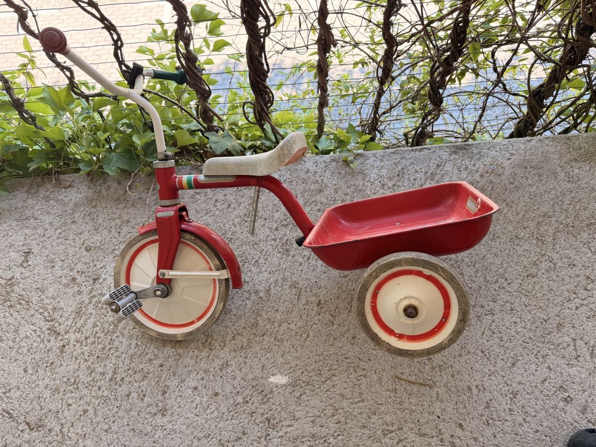 Winther Veicoli per bambini: Antik: Kinder Dreirad rot mit Kippwanne WINTHER – Usato da uster venduto da amplid02