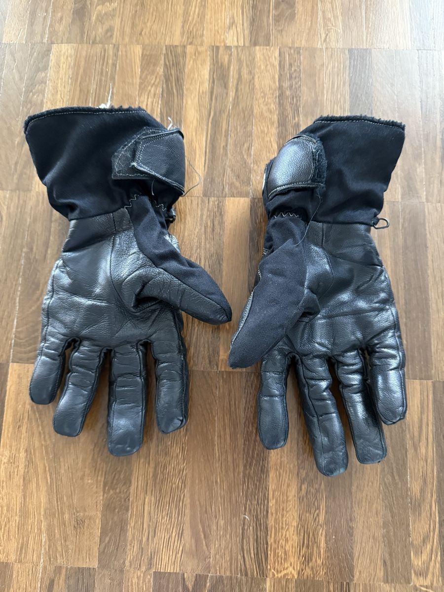 Guanti & manicotti: Motorrad Handschuhe – Usato da Freidorf TG venduto da sarotiko 1