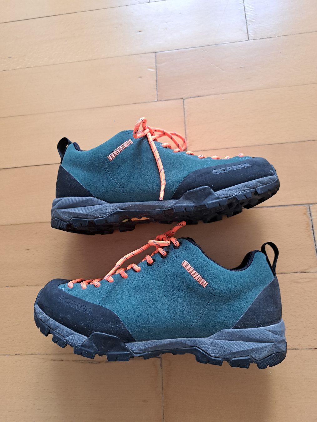 Scarpa Scarpe da donna: Scarpa Bergschuh NW – Usato da Thalwil venduto da sternenstaub369 1