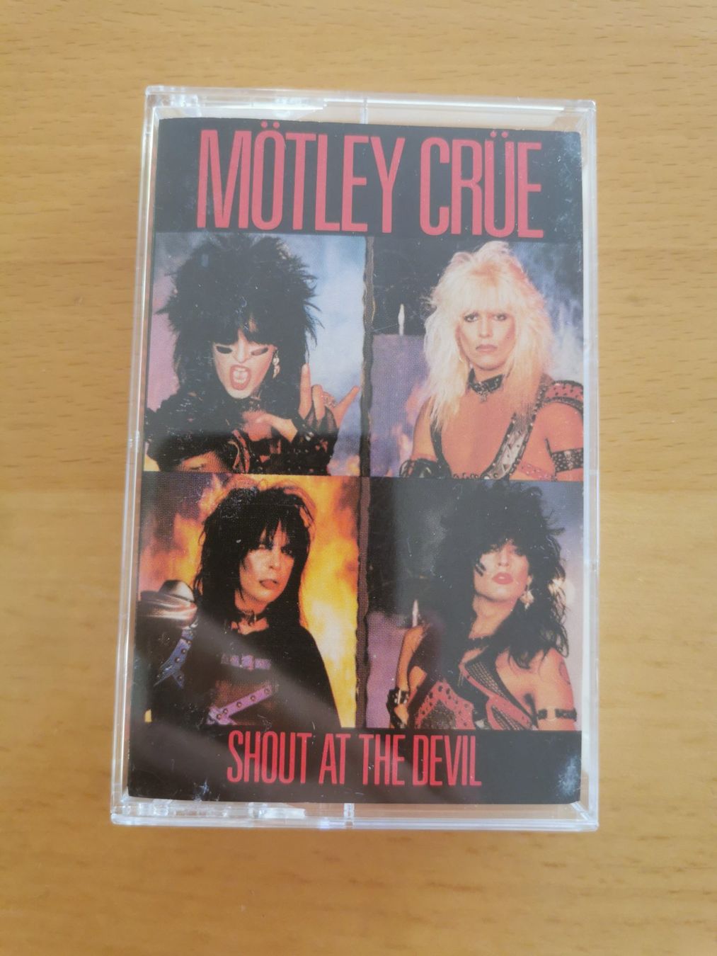 Musicassette: Mötley Crüe – Shout At The Devil – Usato da St.Gallen venduto da Tamal0204