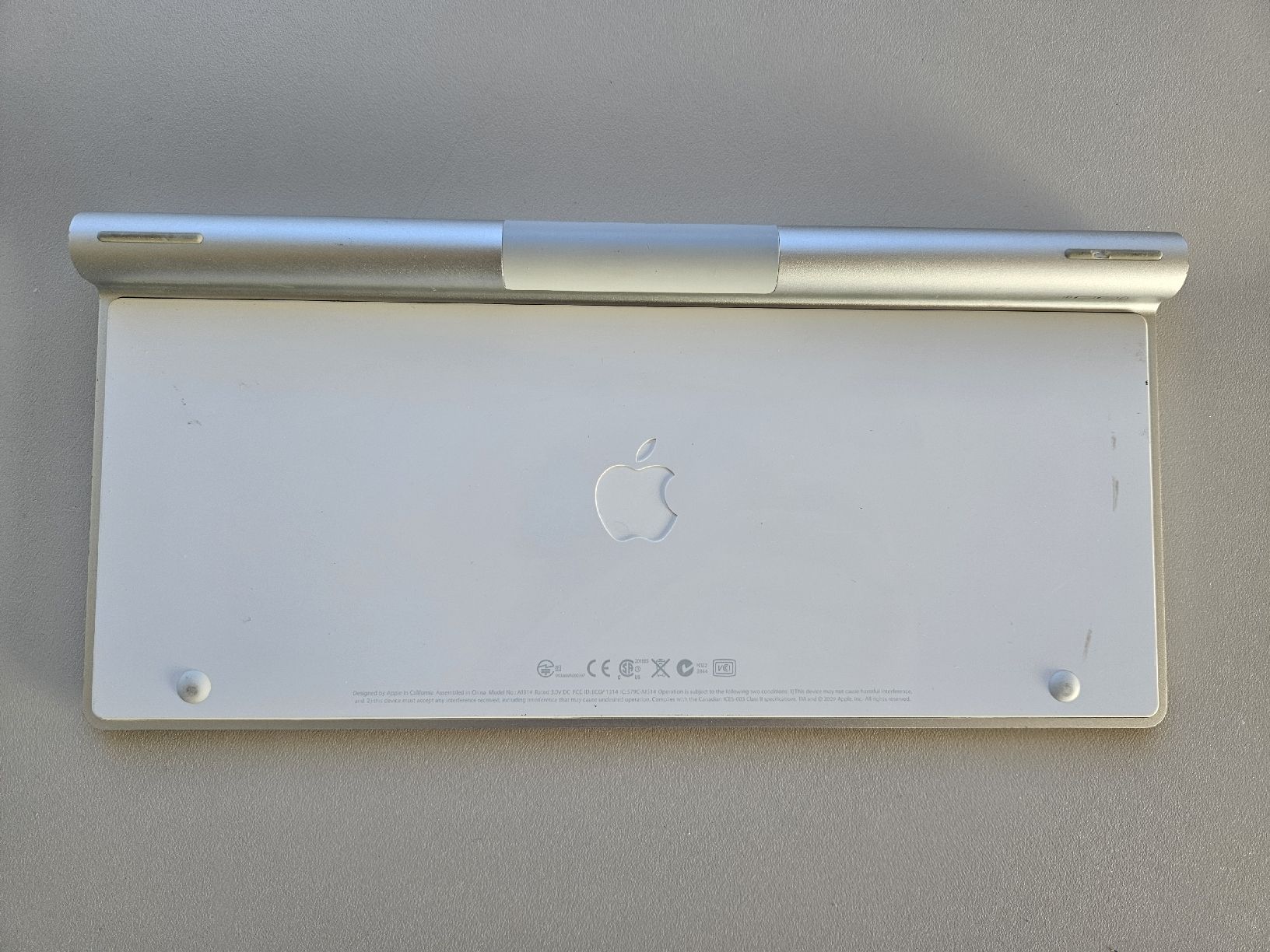 Apple Tastaturen: Apple kabellos Tastatur – Gebraucht aus Biberist von Volo28 1