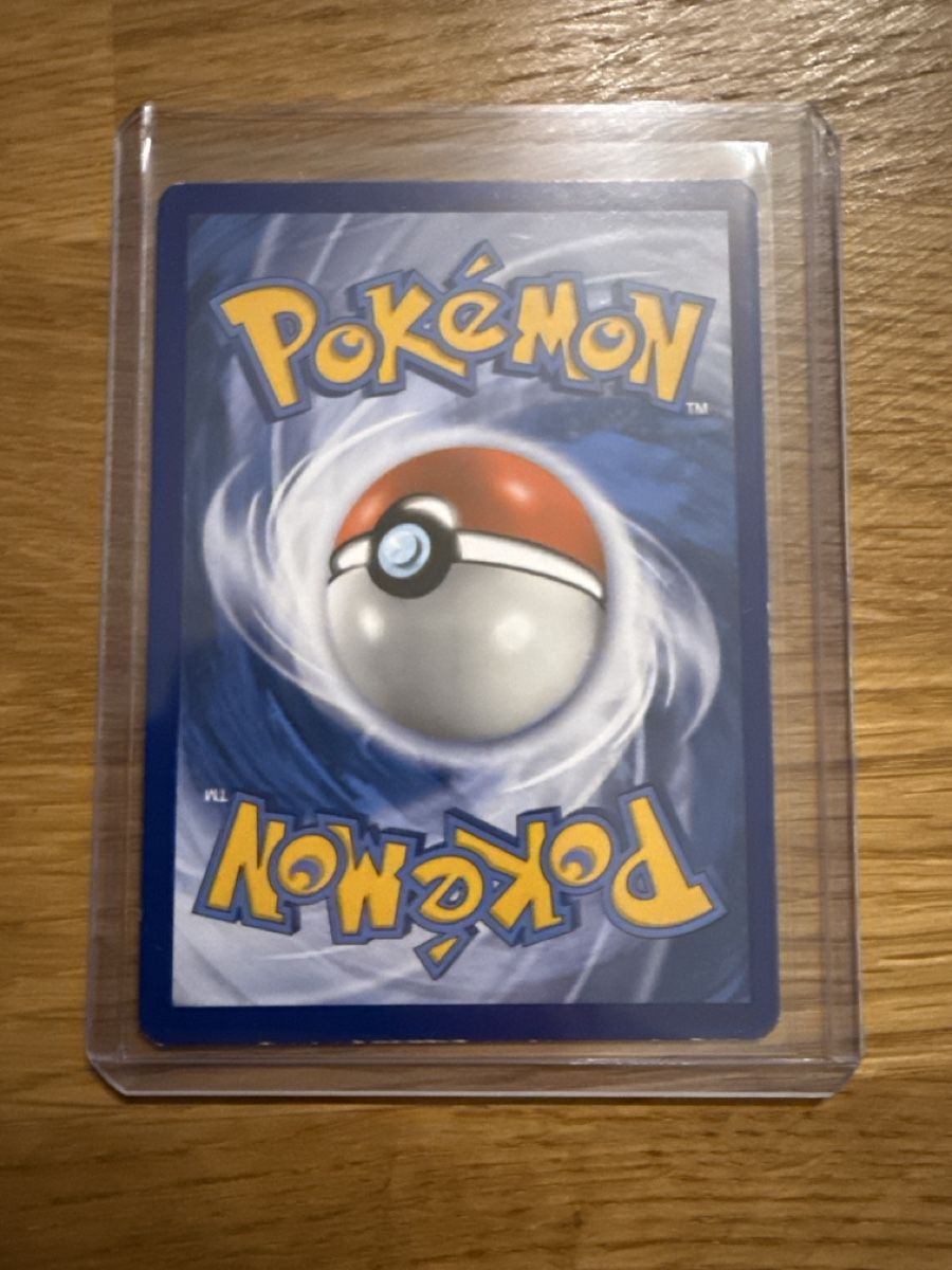 Pokémon Carte collezionabili: Buzzwole 21/236 – Usato da Amriswil venduto da sim_nlb6 1