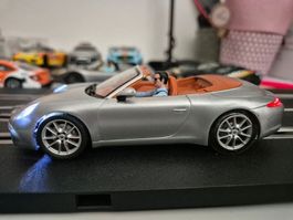 Carrera Digital 132 Porsche 911 Carrera S Cabriolet silber