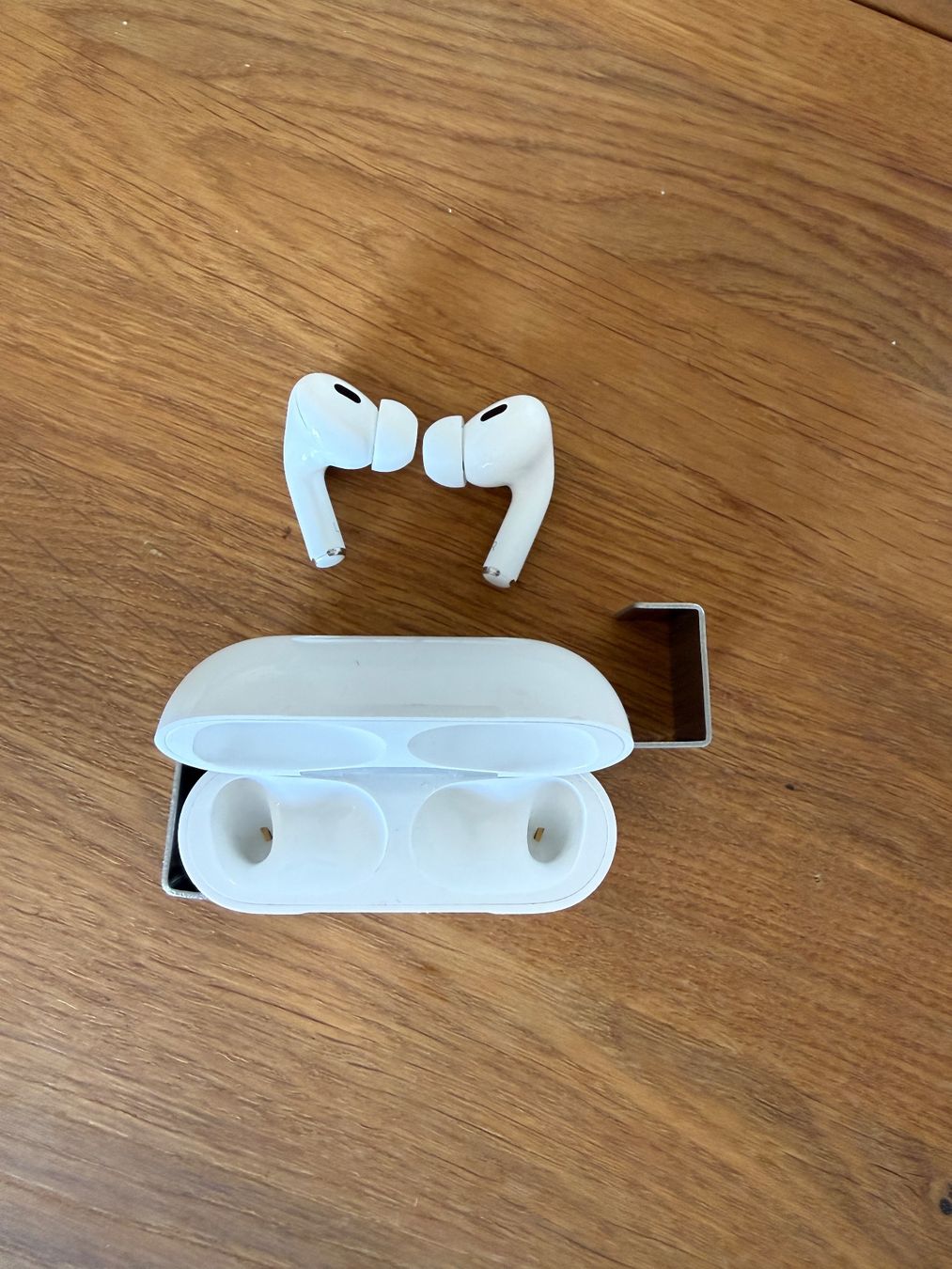 Apple Kopfhörer: APPLE AirPods Pro 2 (USB-C) – Gebraucht aus Lausanne von Nine1982 1