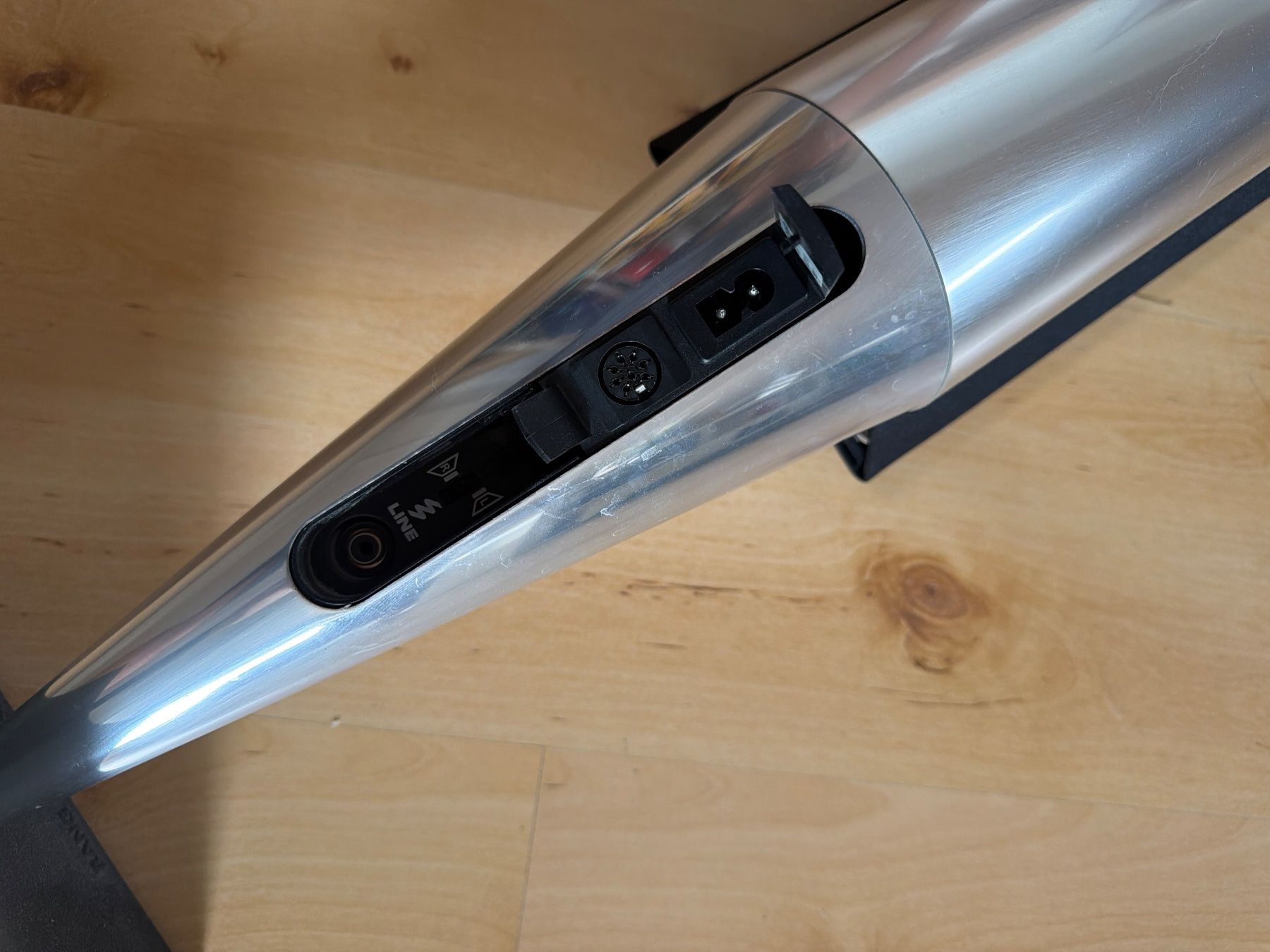 Bang & Olufsen Haut-parleurs: Bang & Olufsen BeoLab 8000 – D'occasion à Grenchen par fondue73 3