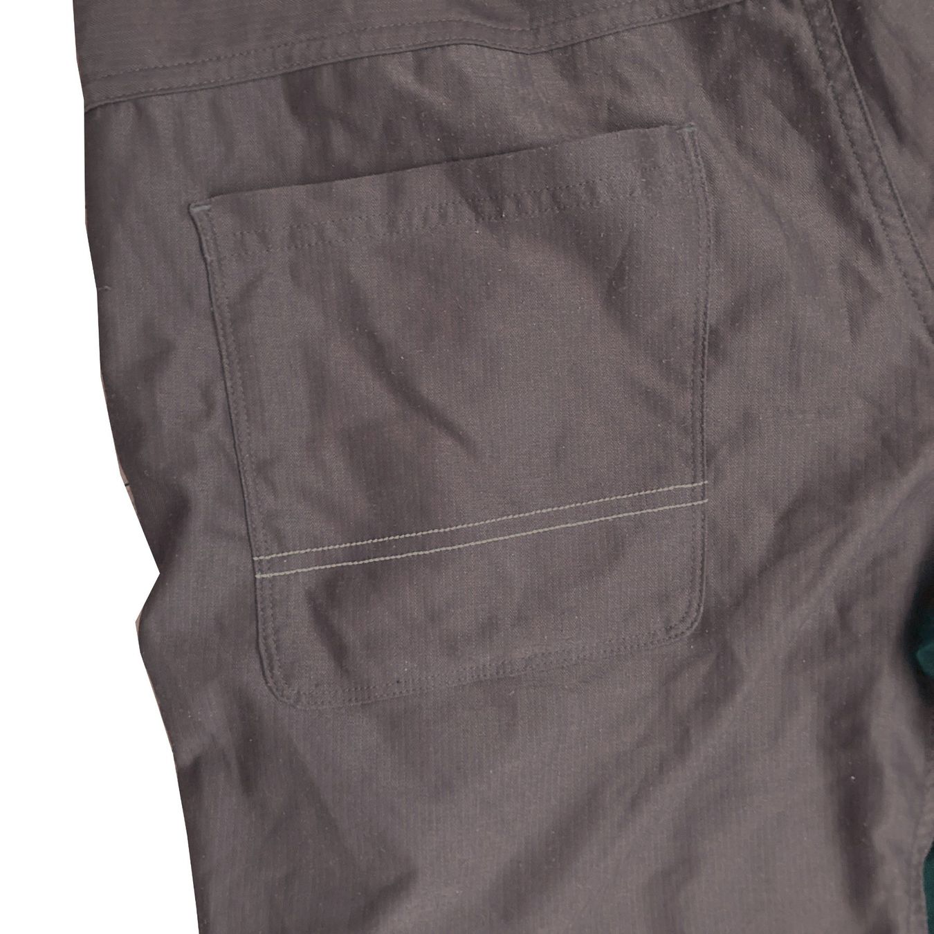 Pantaloni: brown shorts with nice stitching – Usato da Zürich venduto da deflipper 3