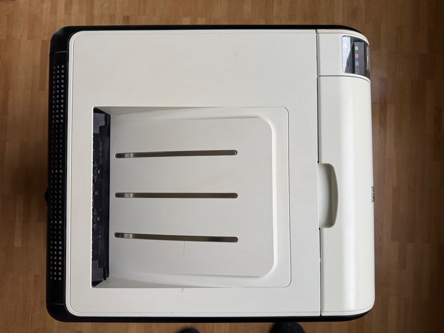 Hewlett Packard Stampanti: HP LaserJet CP1525nw Farblaserdrucker – Usato da Zürich venduto da luc70 4