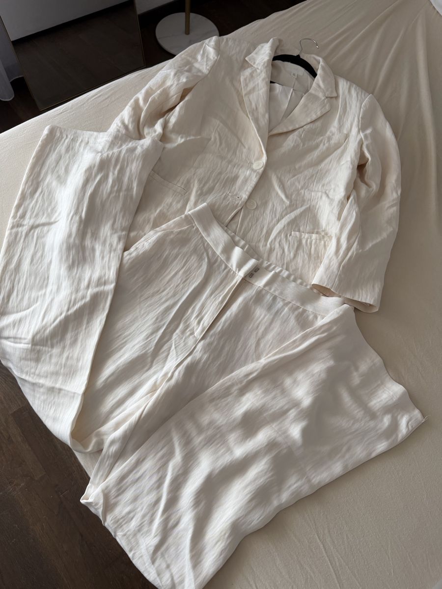H&M Anzüge & Kostüme: H&M Anzug, Hose 38 und Blazer S – Neu (gemäss Beschreibung) aus Münchenwiler von AM3280 2