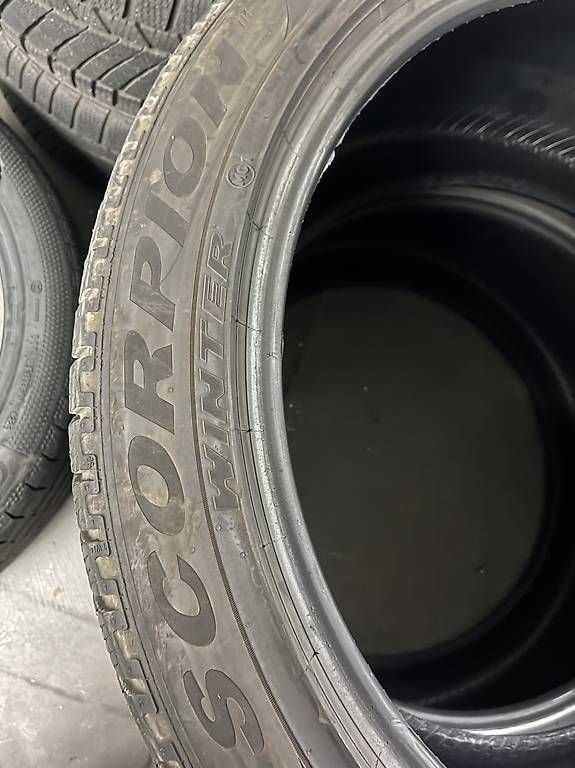 Sonstiges Schreiben & Zeichnen: Winterreifen Pirelli 325 35 22 – Gebraucht aus Neuenhof von Gt5.Performance_ 1