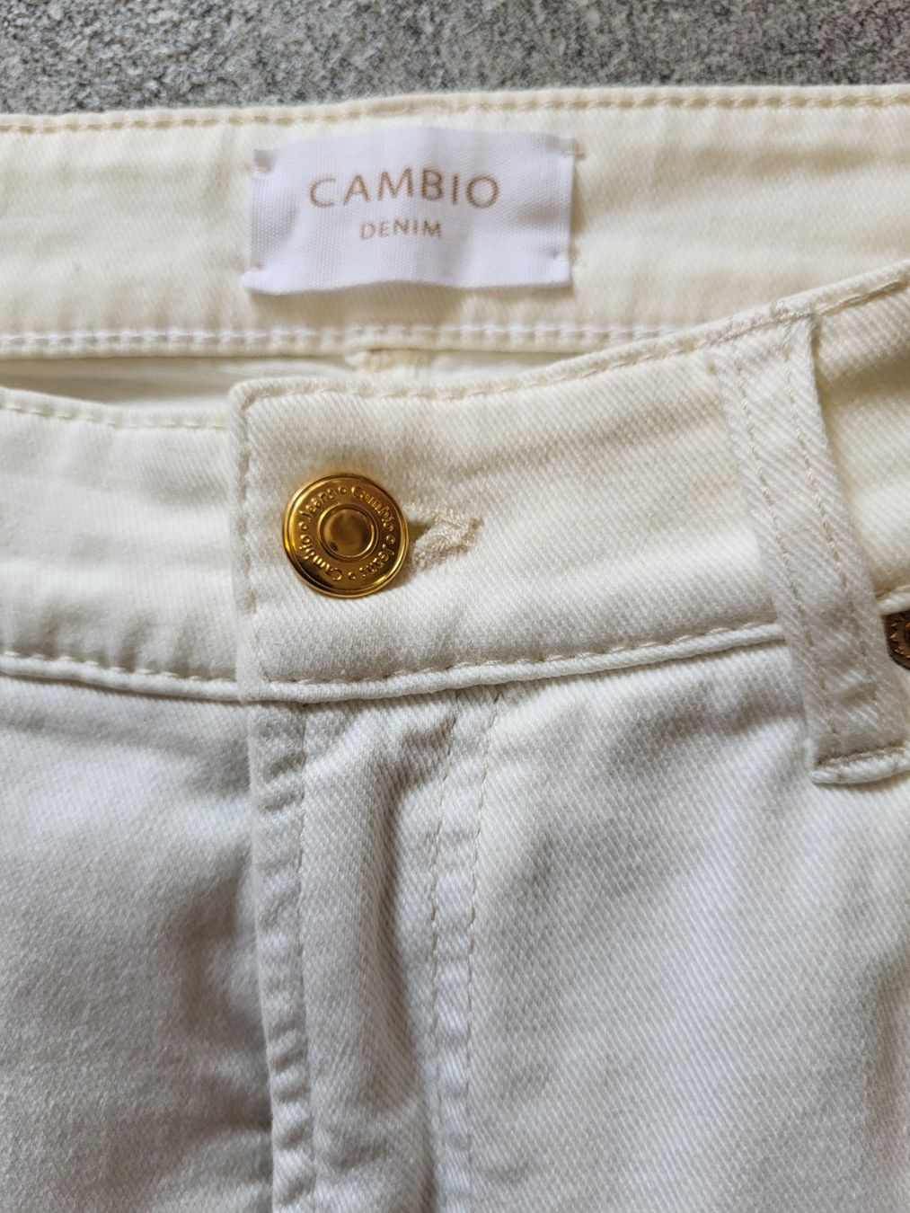 Jeans: Cambio Designer Damen Jeans, Gr. 38/40 – Usato da Locarno venduto da ernsthofmann 5