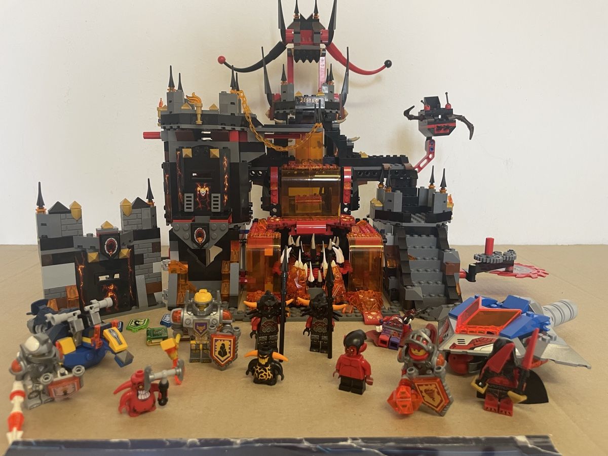 Lego Kit di costruzioni: Lego Nexo Knights 70323 – Usato da Möriken AG venduto da Peka01 1