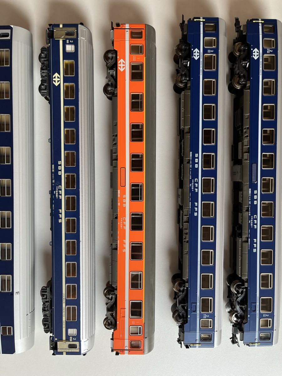 Lima Modellini di ferrovie: Diverse HO Wagen – Usato da Trubschachen venduto da jue_f5vx 4