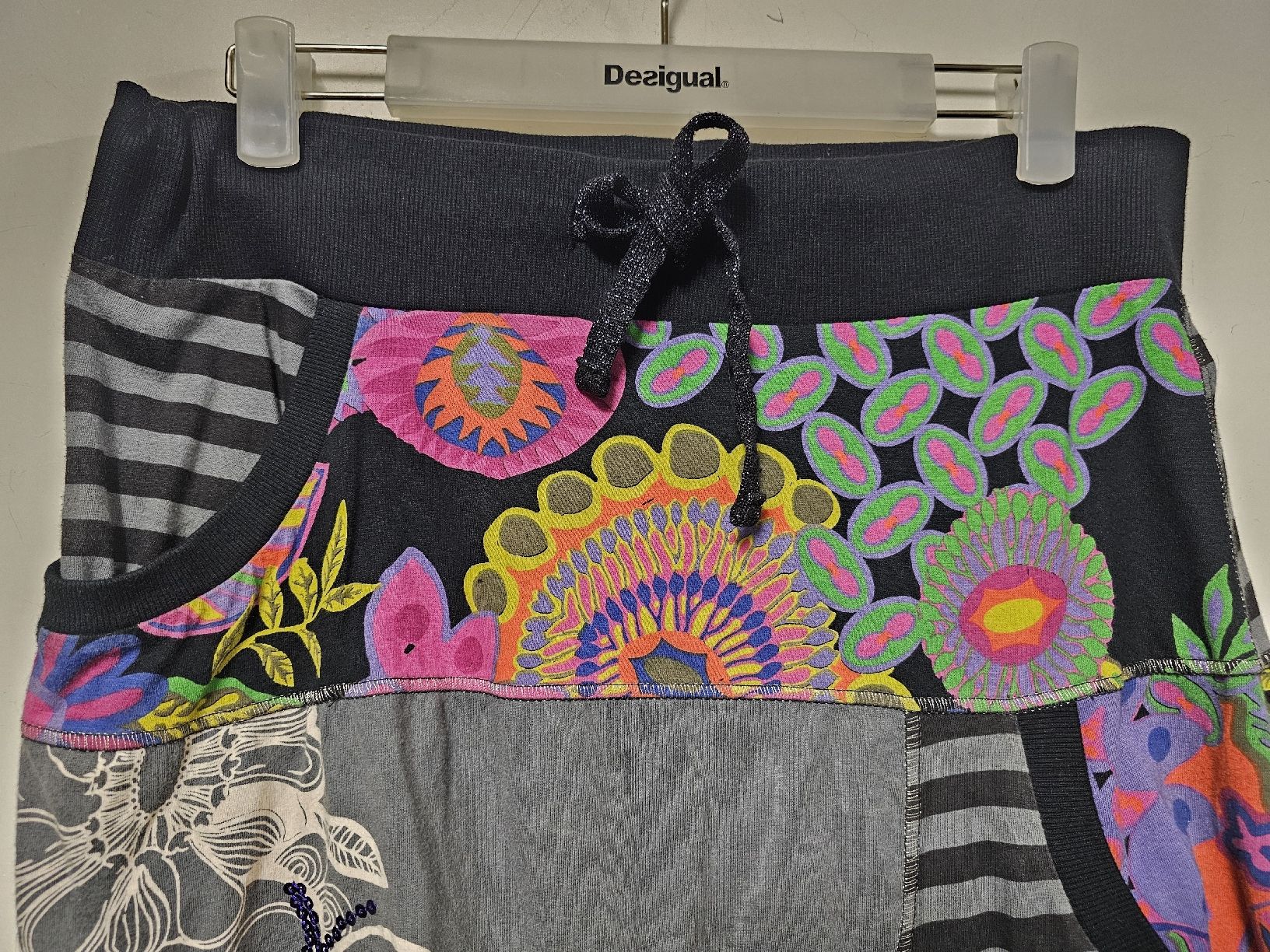 Desigual Gonne: Jupe Desigual/Originale/Multicolore/Stylée/Coton/Taille:40 – Nuovo (secondo la descrizione) da Basel venduto da Paloma6261 7