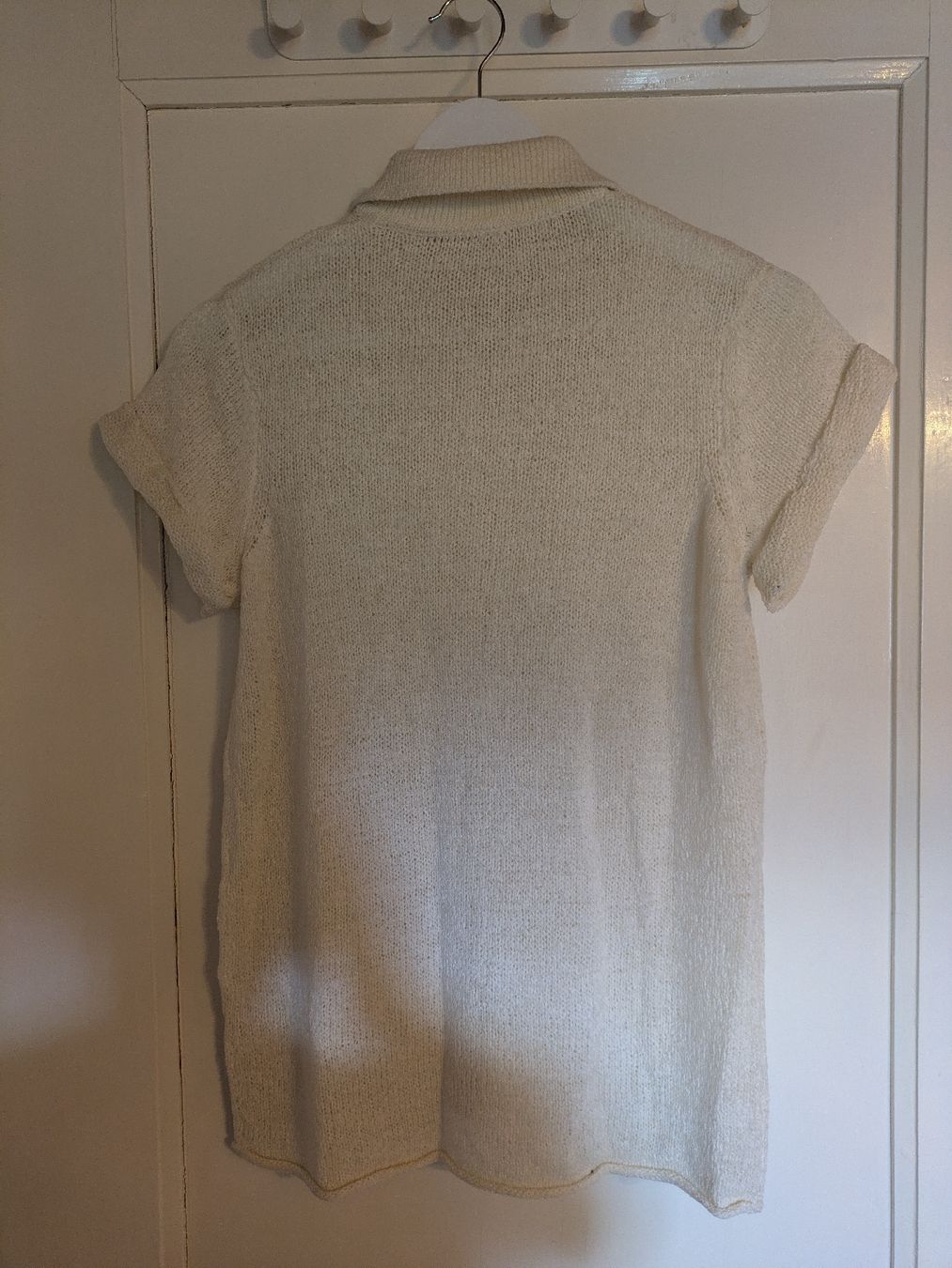 Blusen: Gestrickte kurzarm Bluse one size – Gebraucht aus Schwyz von Magdalena86 1