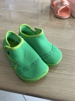 Chaussures de plage Tribord vertes enfant T24-25