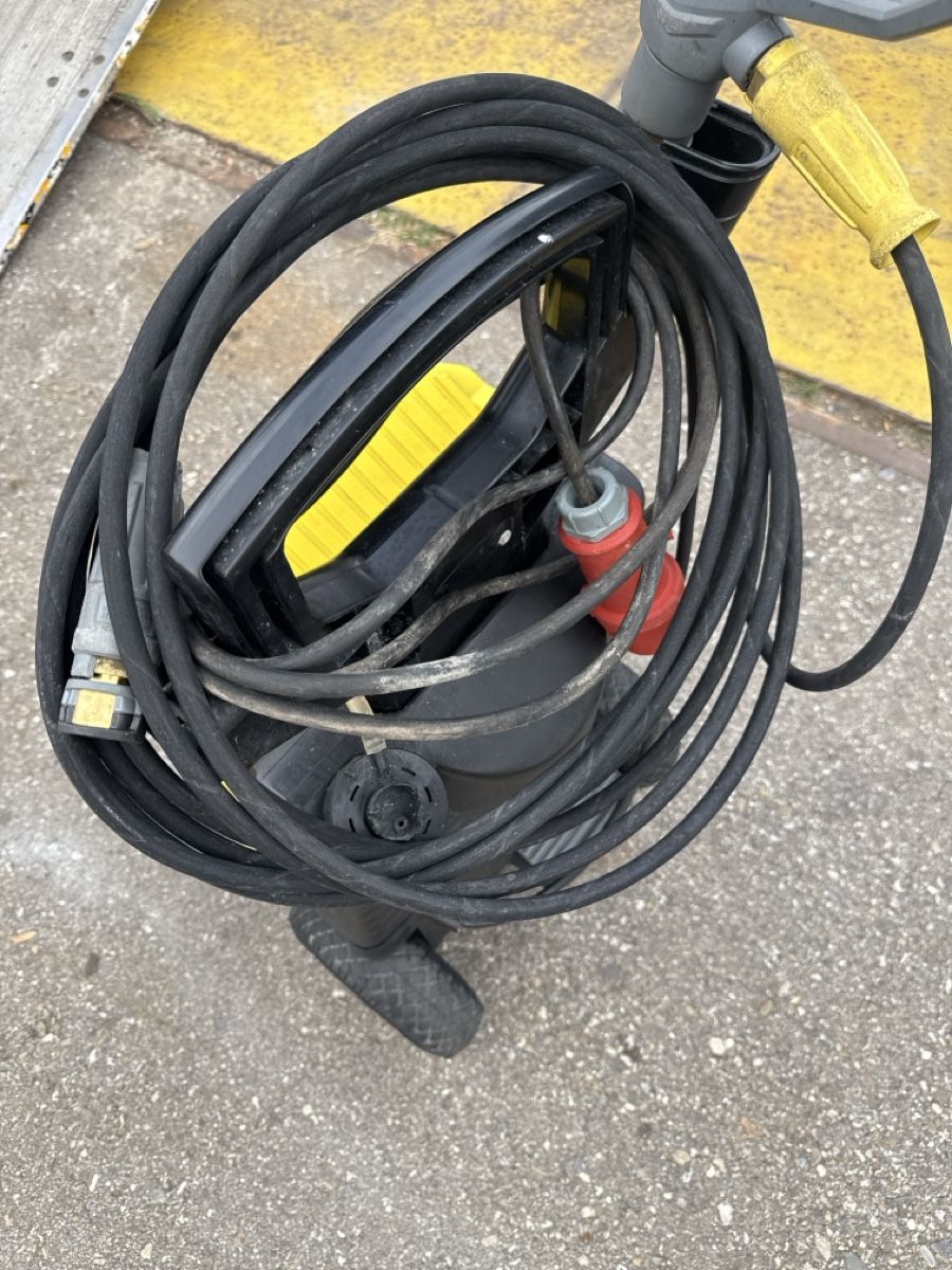 Kärcher Hochdruckreiniger: Kärcher HD1094 – Gebraucht aus Zofingen von merc212 4