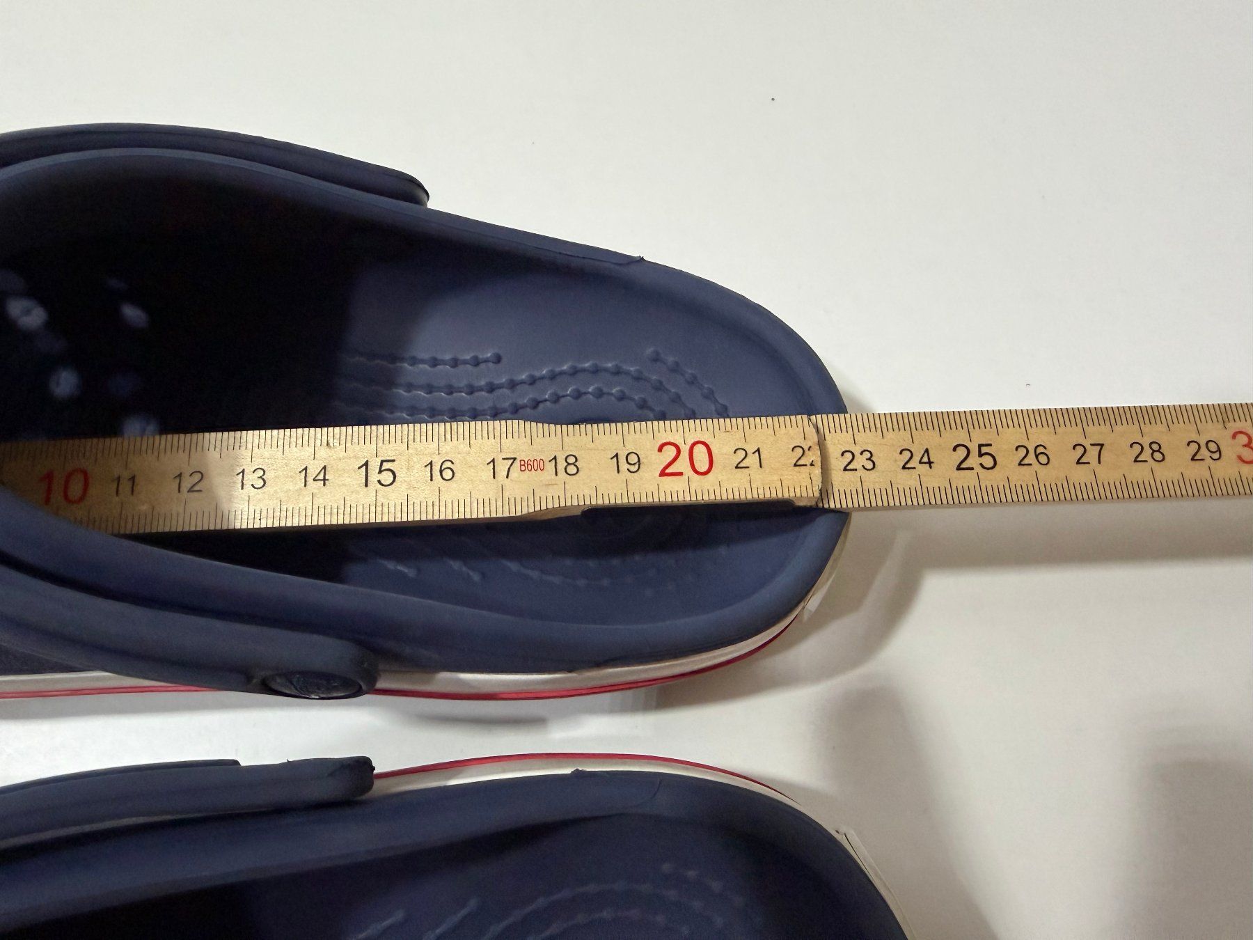 Crocs Scarpe per ragazzi: Clogs Crocs blau weiss rot Gr. 36 – Nuovo (secondo la descrizione) da Schlieren venduto da Creichen1 4